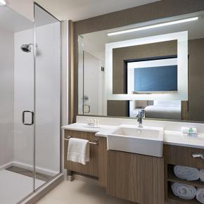 Hotel Style Bathroom SpringHill Suites by Marriott